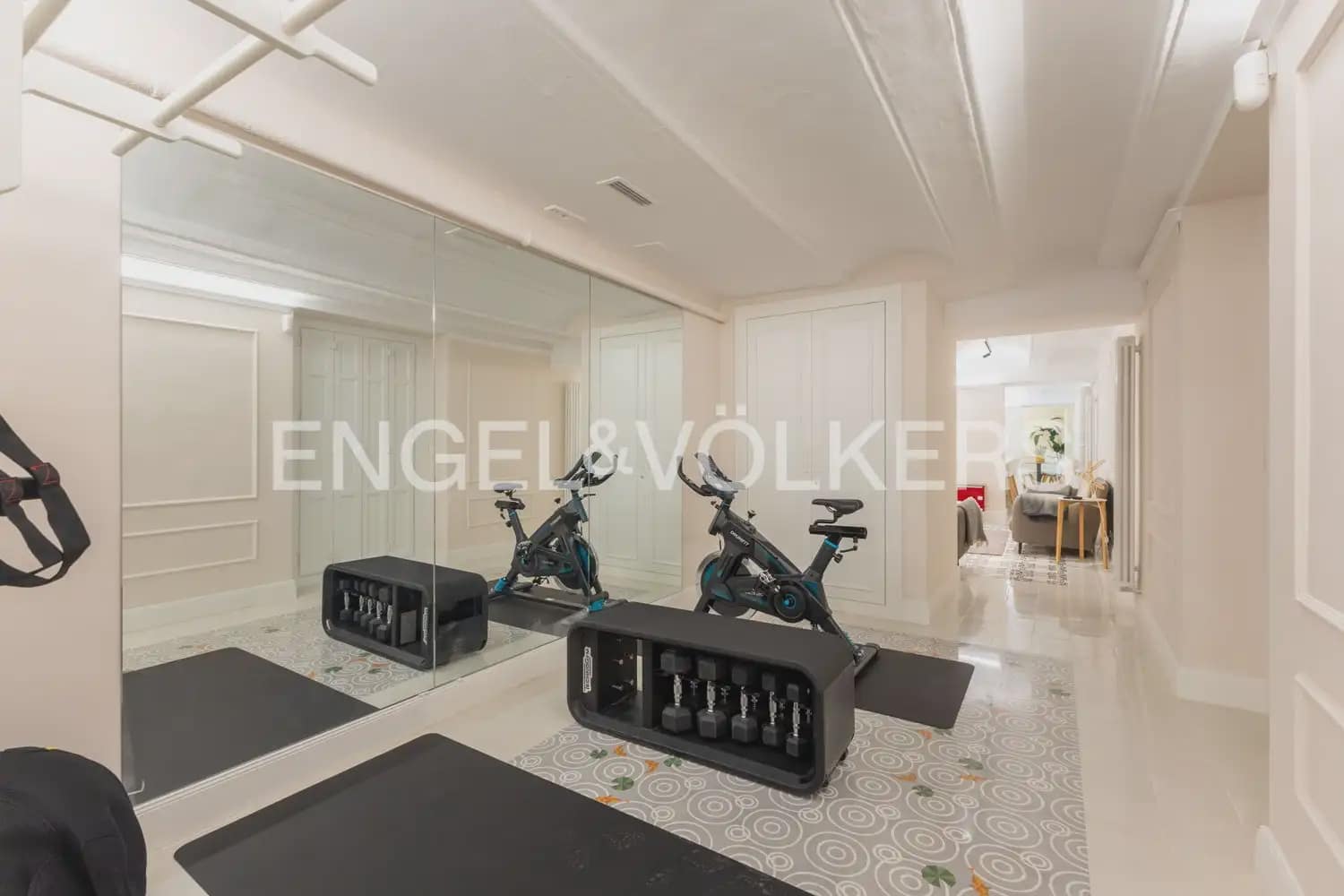 4 Zimmer Wohnung zu vermieten in Valencia Stadt - 3.500 € (Ref: 9968629)