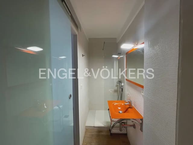 3 sovrum Lägenhet att hyra i La Petxina, Valencia stad - 1 500 € (Ref: 9968630)
