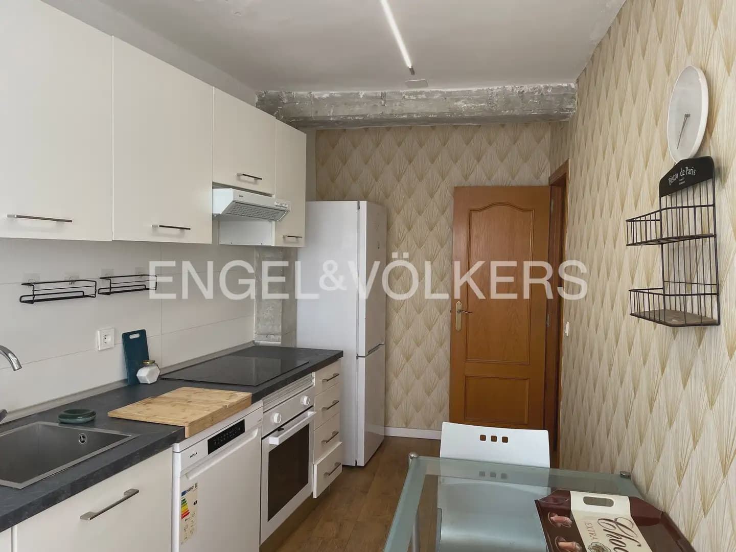 3 sovrum Lägenhet att hyra i Valencia stad - 1 500 € (Ref: 9968630)