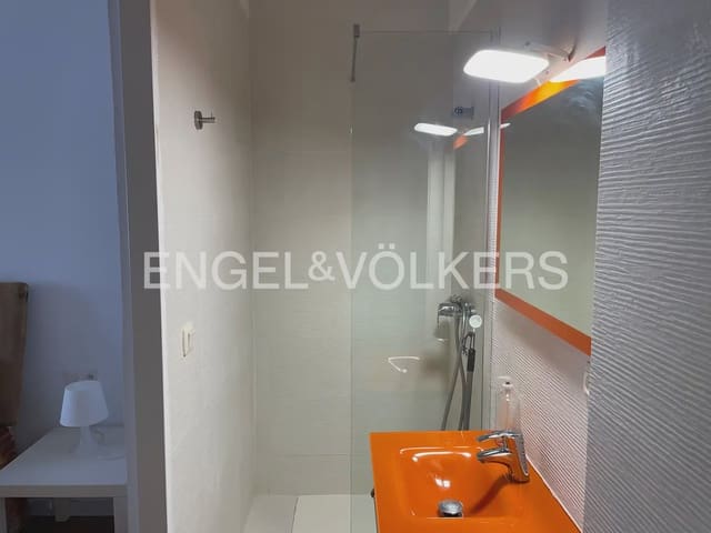3 sovrum Lägenhet att hyra i La Petxina, Valencia stad - 1 500 € (Ref: 9968630)
