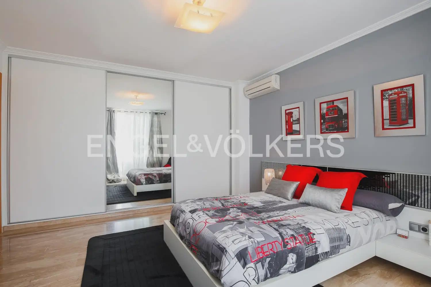 4 soverom Villa til salgs i Riba-roja de Turia med garasje - € 450 000 (Ref: 9968632)
