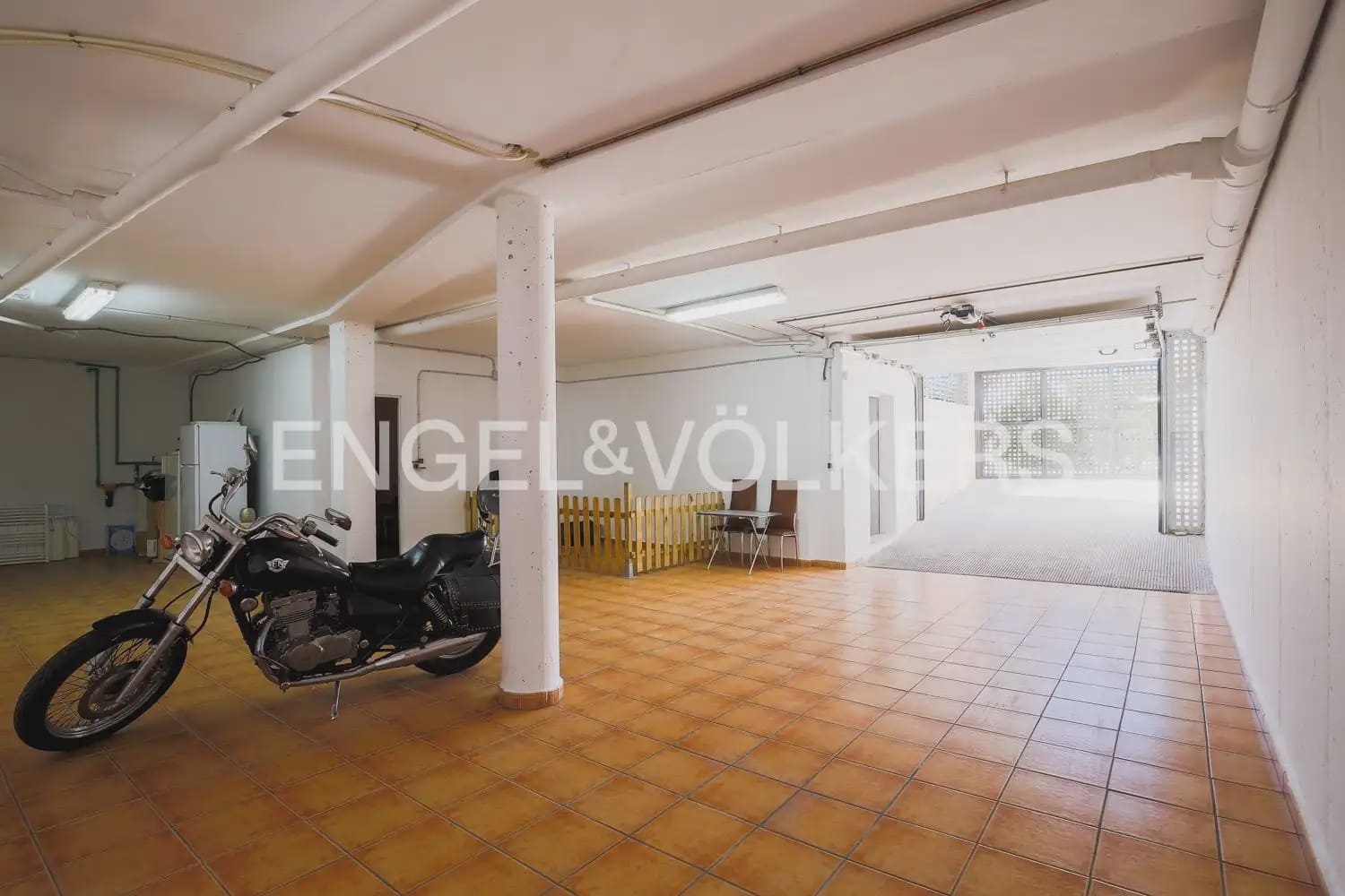 4 soverom Villa til salgs i Riba-roja de Turia med garasje - € 450 000 (Ref: 9968632)