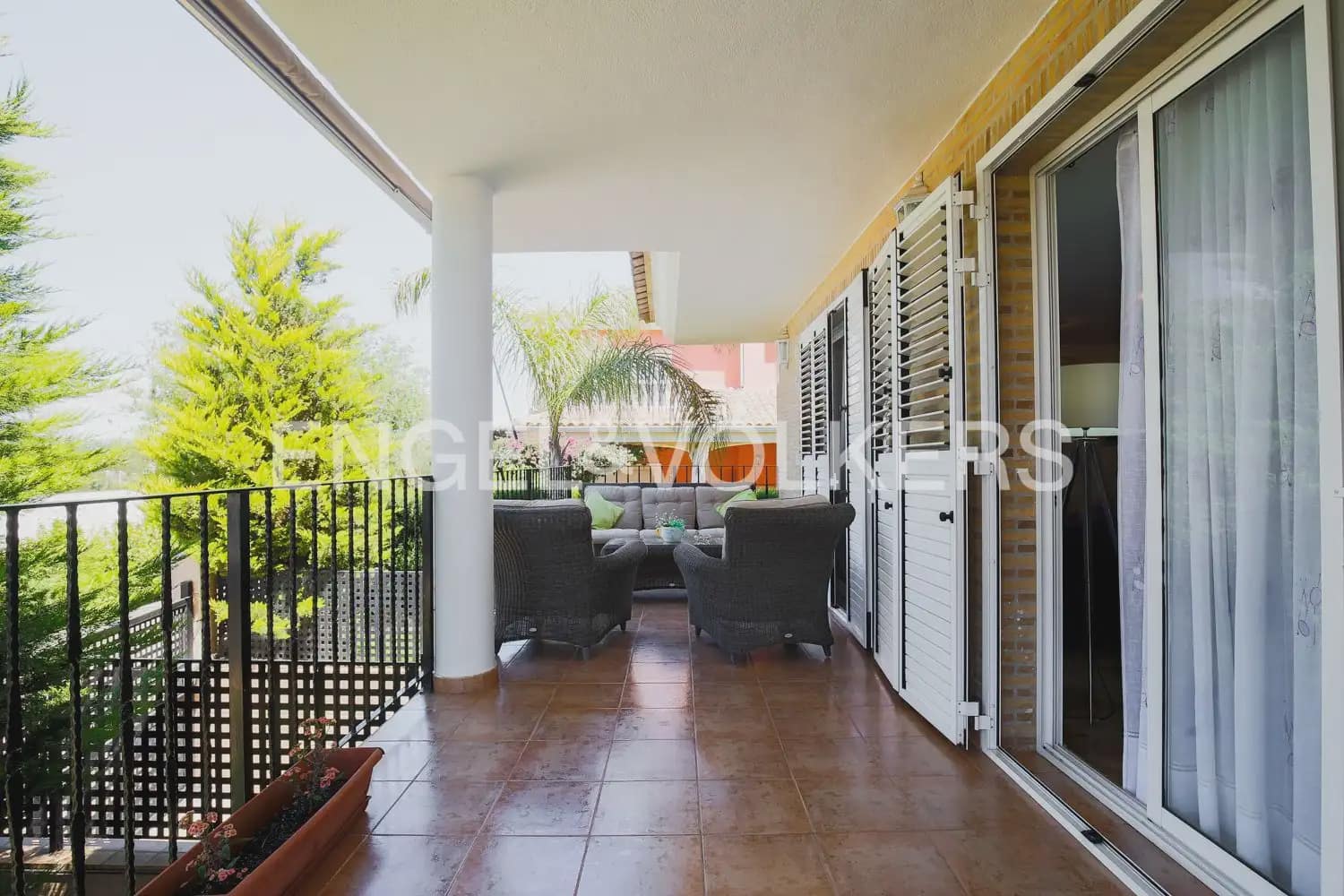 4 soverom Villa til salgs i Riba-roja de Turia med garasje - € 450 000 (Ref: 9968632)
