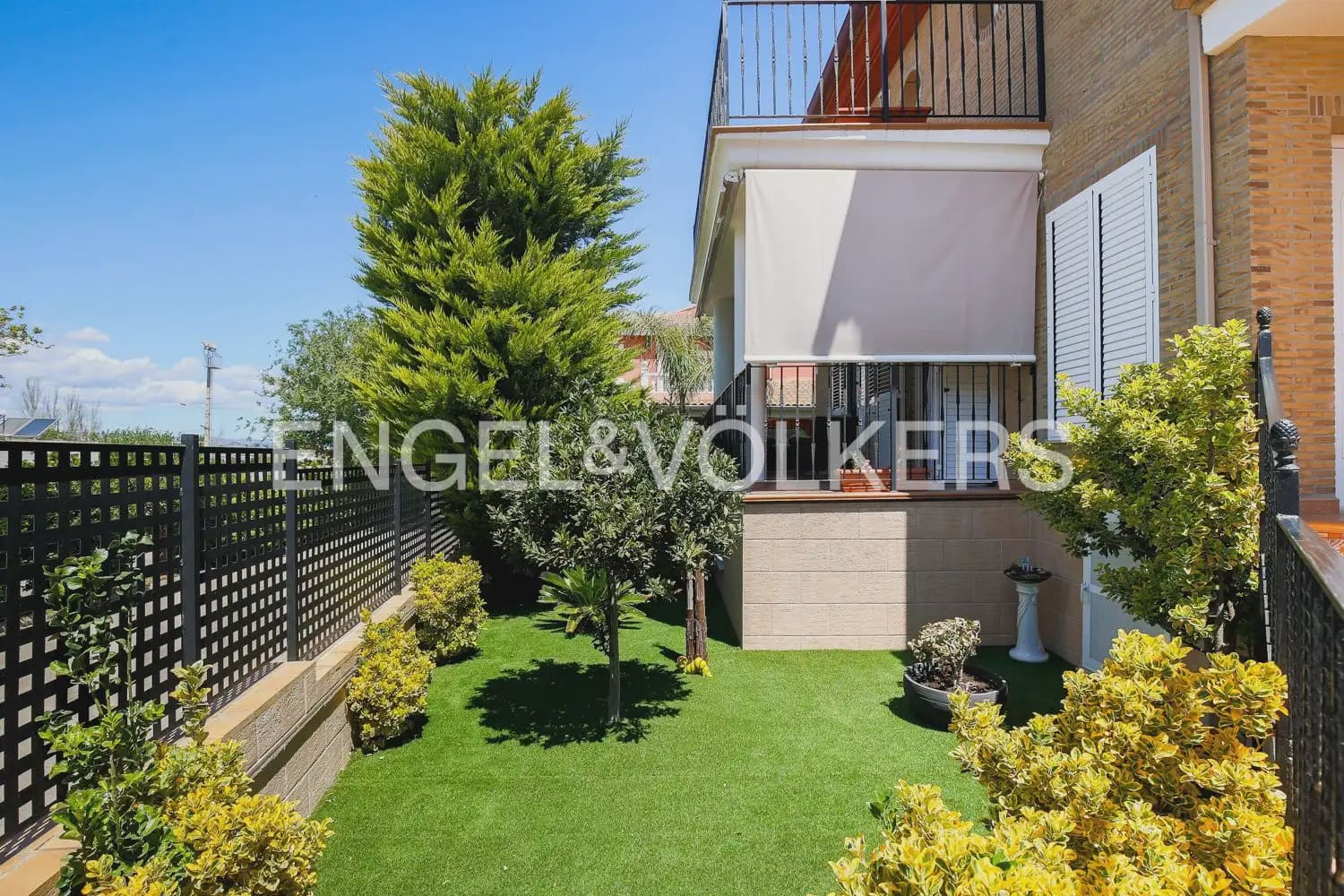 4 soverom Villa til salgs i Riba-roja de Turia med garasje - € 450 000 (Ref: 9968632)