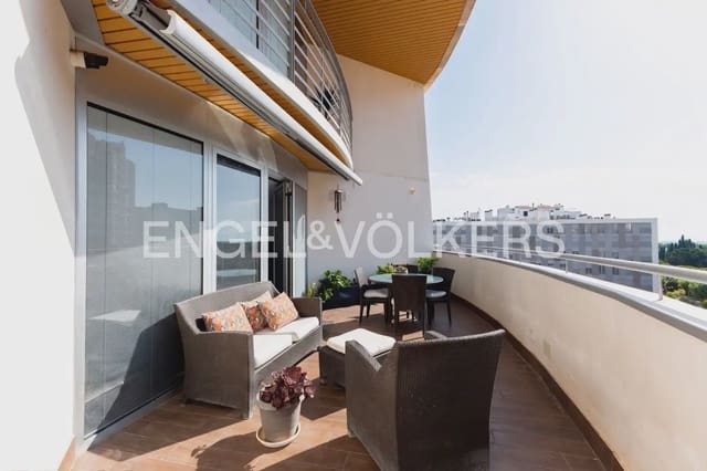 4 soveværelse Lejlighed til salg i Oeste, Castelló de la Plana med garage - € 720.000 (Ref: 9968878)