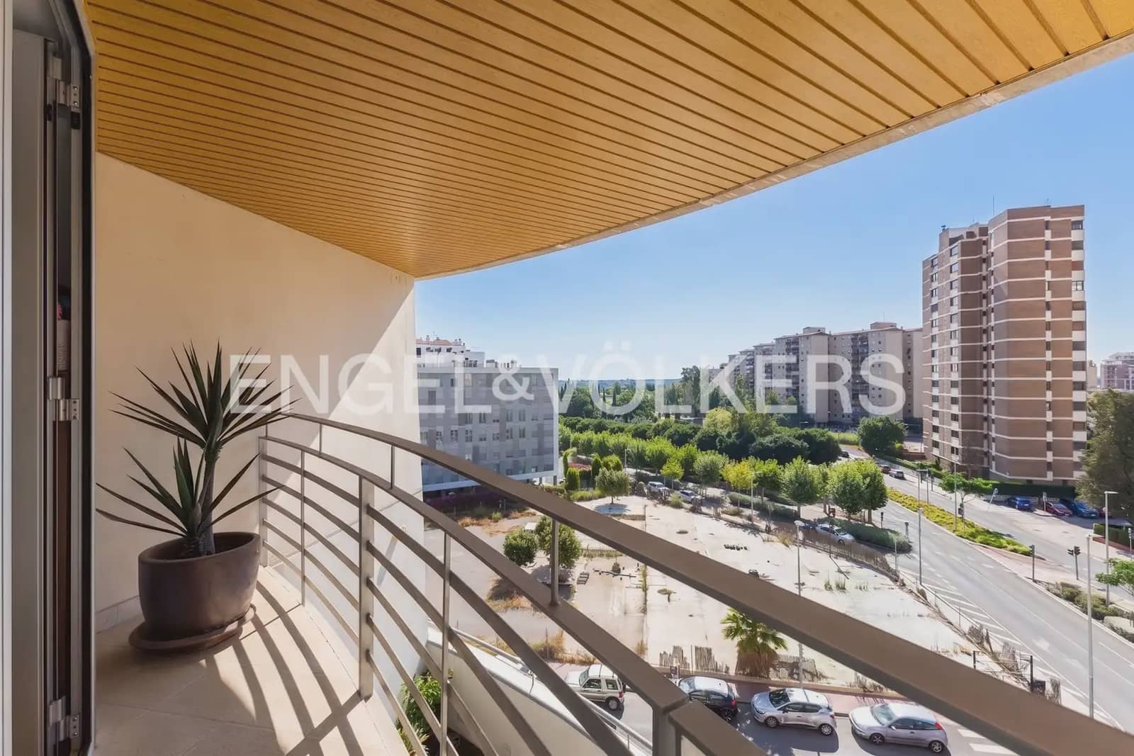4 soveværelse Lejlighed til salg i Castello de la Plana med garage - € 720.000 (Ref: 9968878)