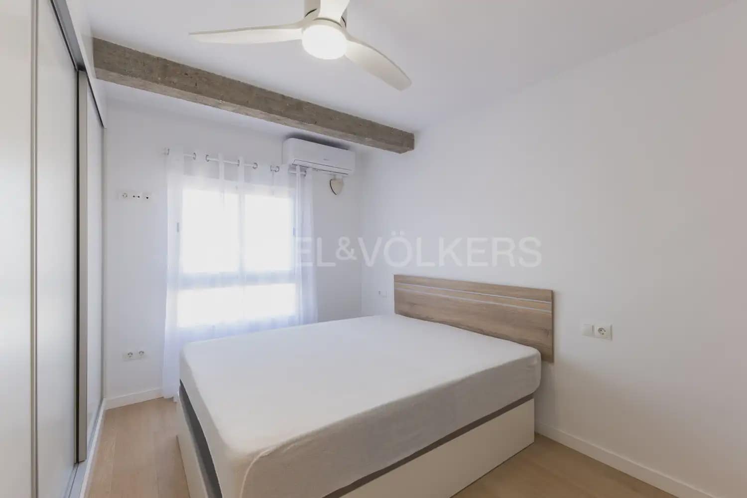 3 sypialnia Mieszkanie do wynajęcia w Miasto Walencja - 1 500 € (Ref: 9968992)