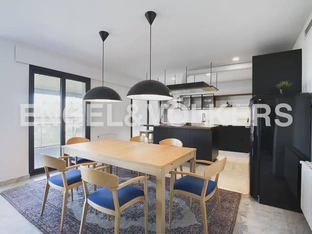 Appartement de 4 chambres à louer à Penya-Roja, Valence ville avec garage - 4 500 € (Ref: 9968993)