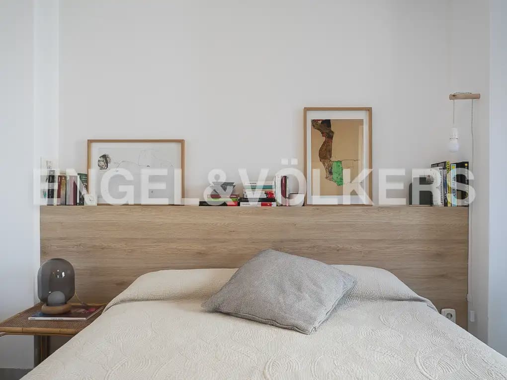 4 soverom Leilighet til leie i Valencia by med garasje - € 4 500 (Ref: 9968993)