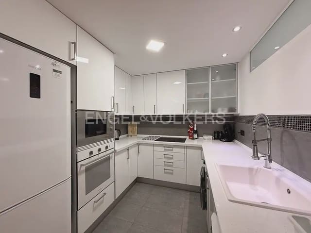 3 soverom Leilighet til leie i Nou Moles, Valencia by - € 1 600 (Ref: 9968994)
