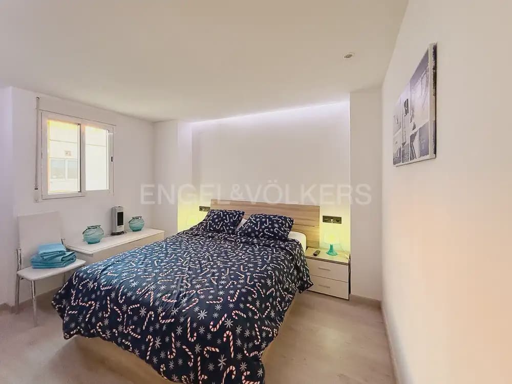 3 soverom Leilighet til leie i Valencia by - € 1 600 (Ref: 9968994)