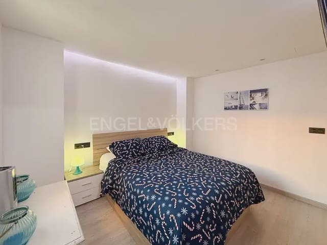 3 soverom Leilighet til leie i Nou Moles, Valencia by - € 1 600 (Ref: 9968994)
