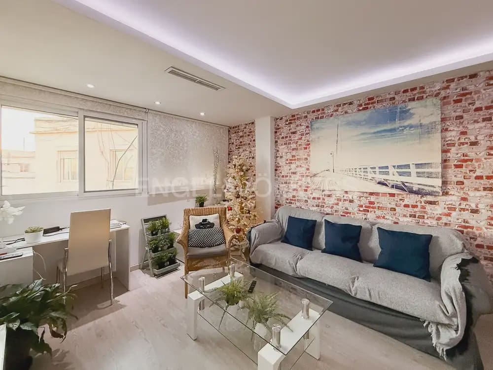 3 soverom Leilighet til leie i Valencia by - € 1 600 (Ref: 9968994)