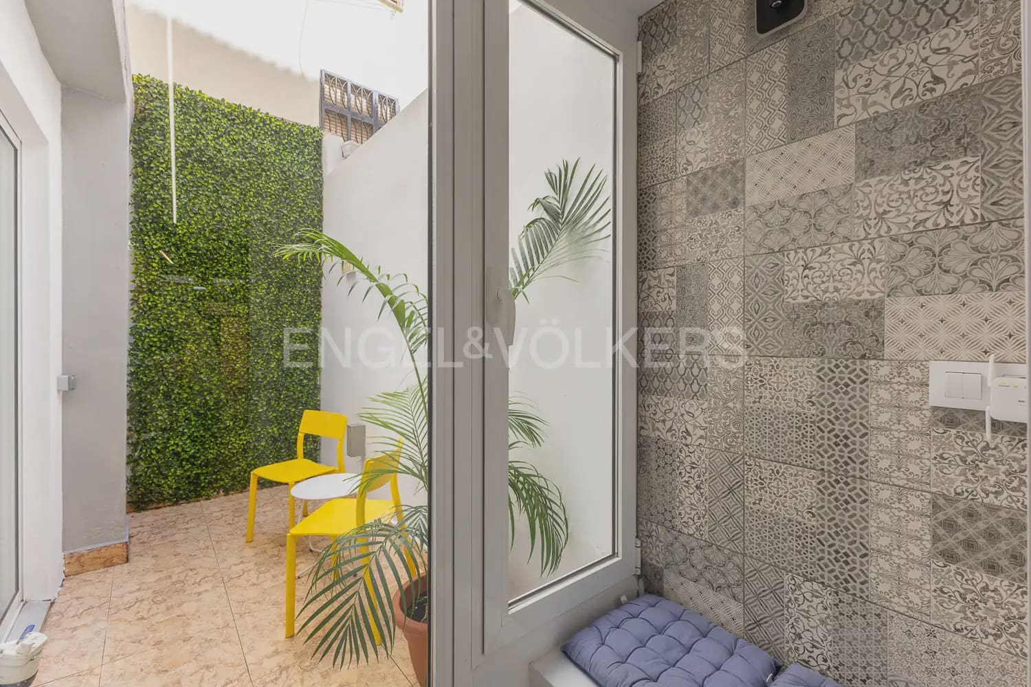 1 soveværelse Lejlighed til leje i Valencia by - € 1.300 (Ref: 9968995)