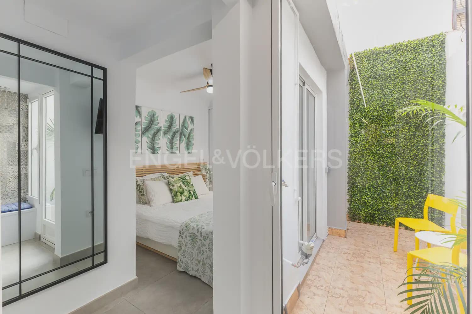 1 soveværelse Lejlighed til leje i Valencia by - € 1.300 (Ref: 9968995)