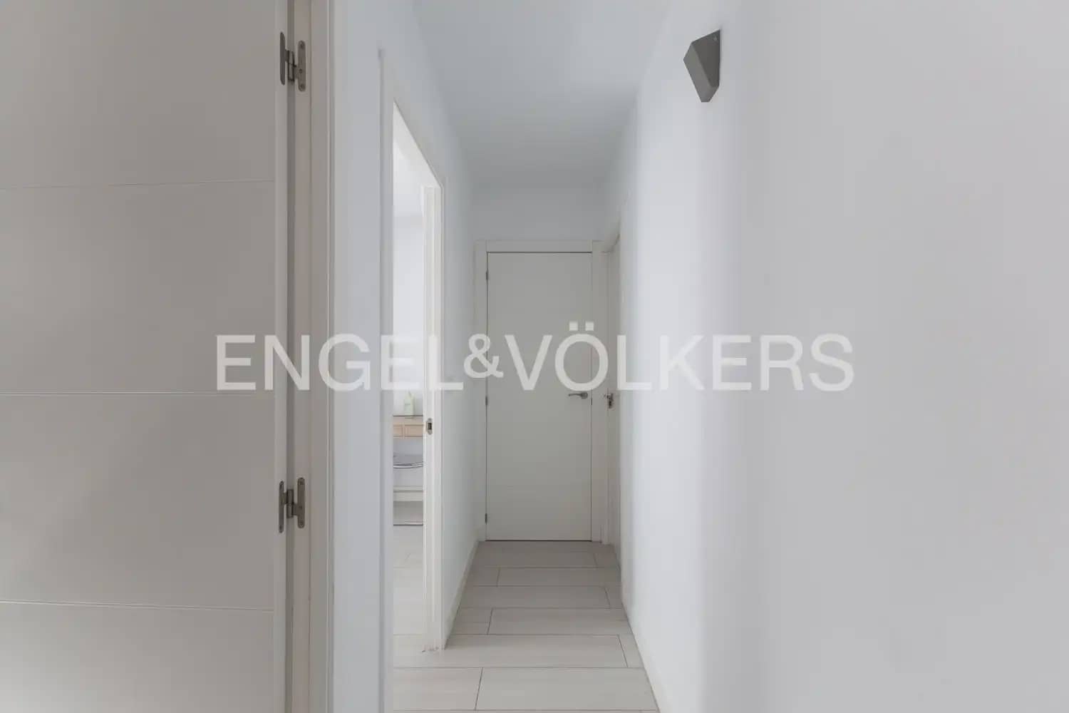 2 sypialnia Mieszkanie na sprzedaż w Miasto Walencja - 295 000 € (Ref: 9970844)