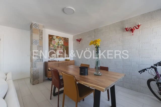 2 slaapkamer Flat te koop in La Creu del Grau, Valencia stad - € 295.000 (Ref: 9970844)