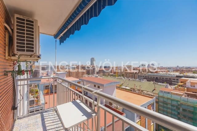 2 slaapkamer Flat te koop in La Creu del Grau, Valencia stad - € 295.000 (Ref: 9970844)