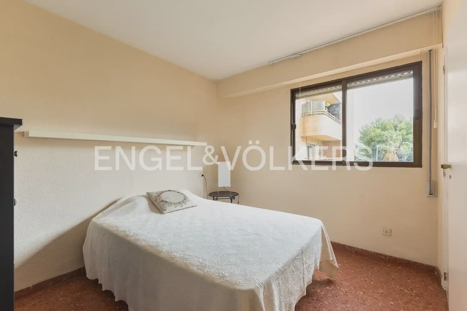 3 soveværelse Lejlighed til leje i Valencia by med garage - € 1.600 (Ref: 9970845)