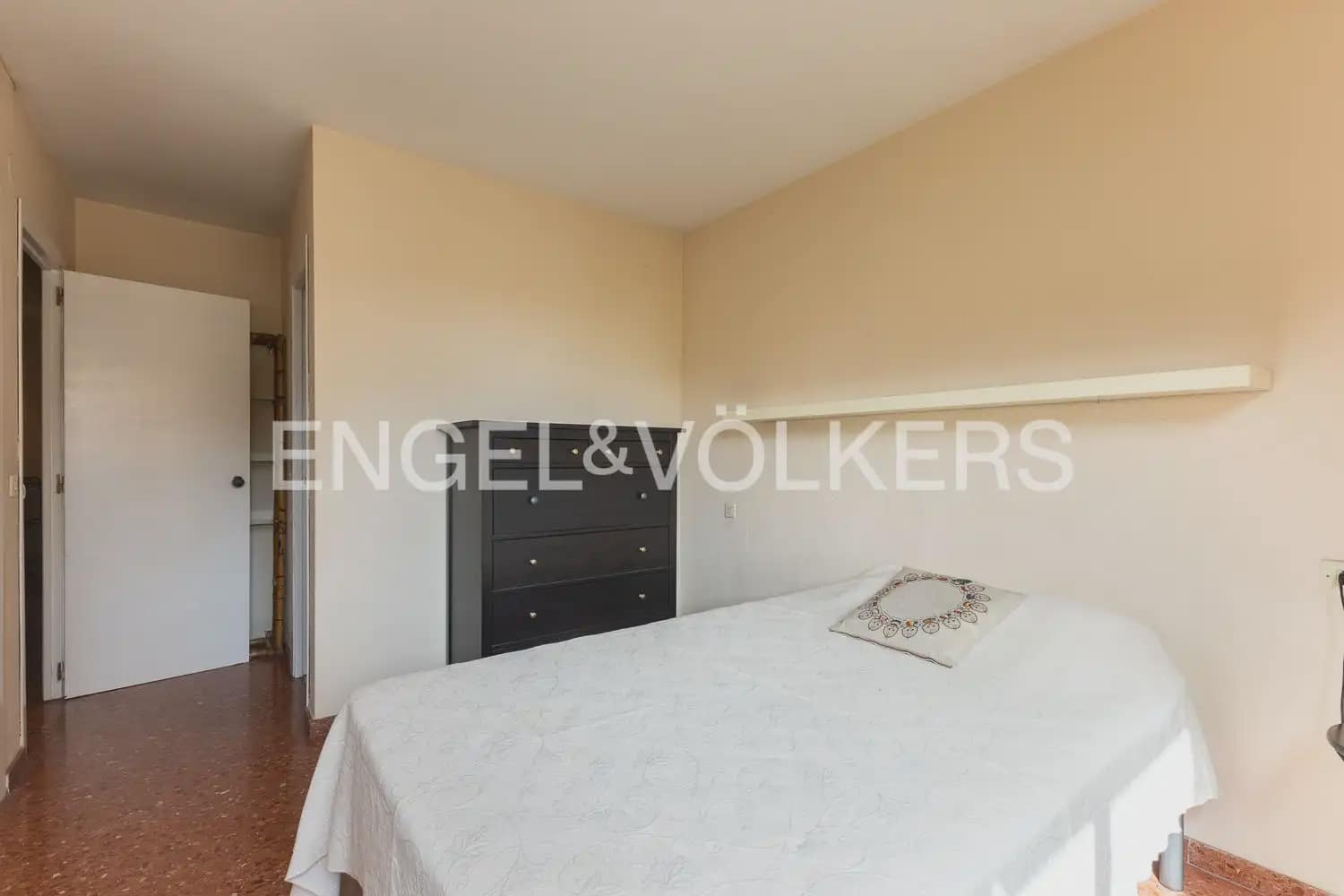 3 soveværelse Lejlighed til leje i Valencia by med garage - € 1.600 (Ref: 9970845)