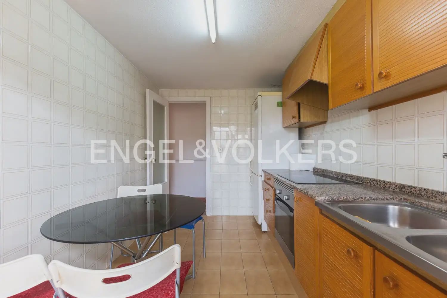 3 soveværelse Lejlighed til leje i Valencia by med garage - € 1.600 (Ref: 9970845)