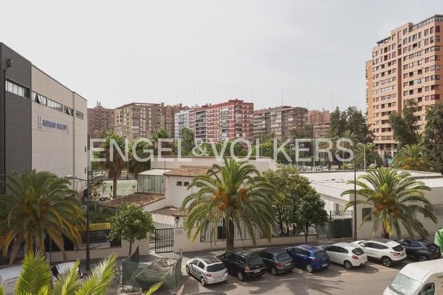 3 soveværelse Lejlighed til leje i Benimaclet, Valencia by med garage - € 1.600 (Ref: 9970845)