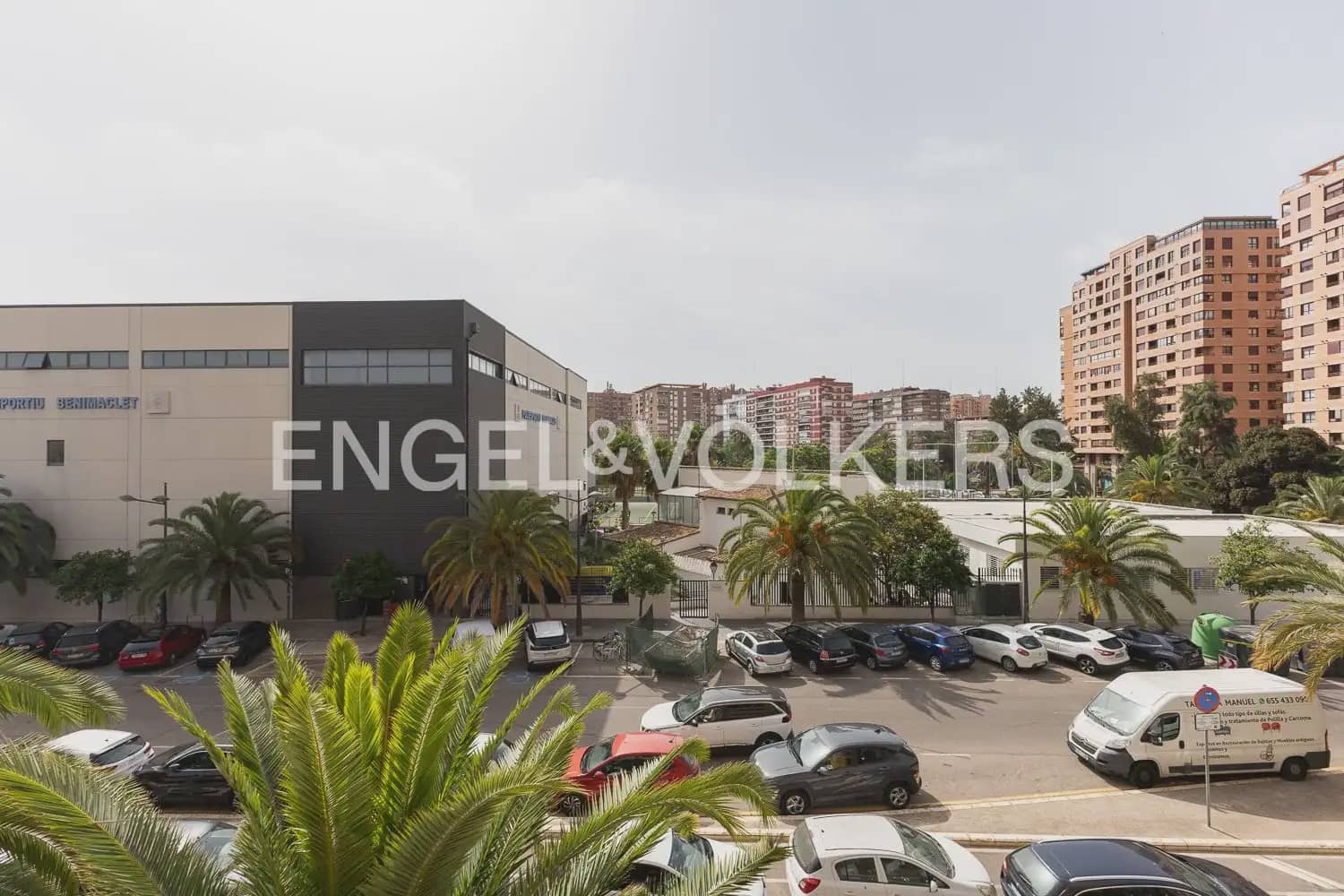 3 soveværelse Lejlighed til leje i Valencia by med garage - € 1.600 (Ref: 9970845)