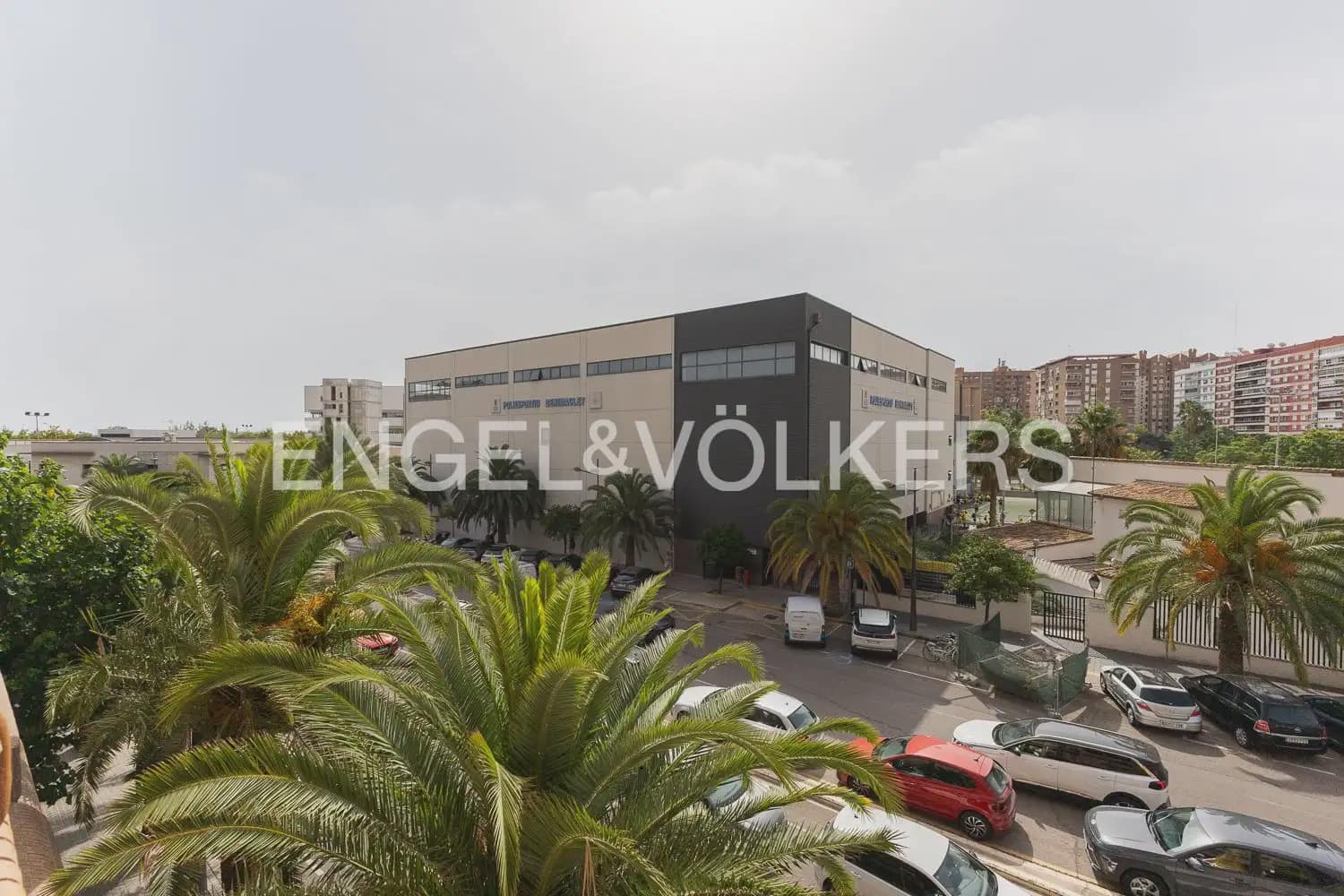 3 soveværelse Lejlighed til leje i Valencia by med garage - € 1.600 (Ref: 9970845)