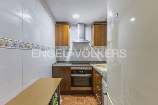 2 soverom Leilighet til salgs i Cabanyal-Canyamelar, Valencia by - € 360 000 (Ref: 9971652)
