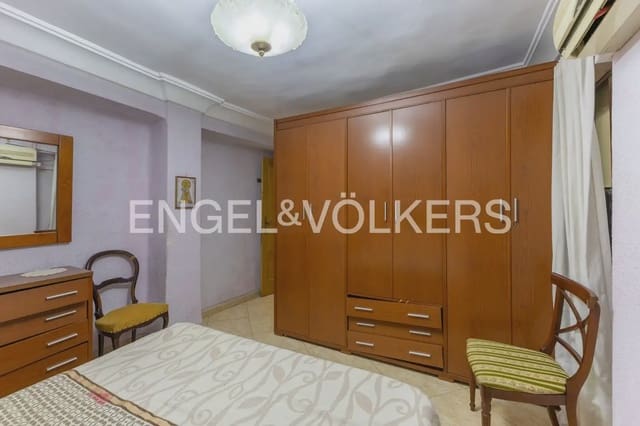 2 soverom Leilighet til salgs i Cabanyal-Canyamelar, Valencia by - € 360 000 (Ref: 9971652)