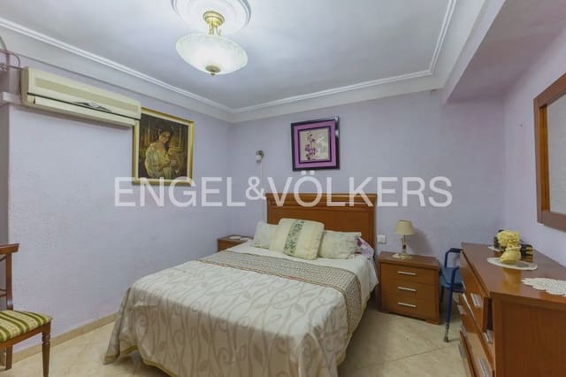 2 soverom Leilighet til salgs i Cabanyal-Canyamelar, Valencia by - € 360 000 (Ref: 9971652)