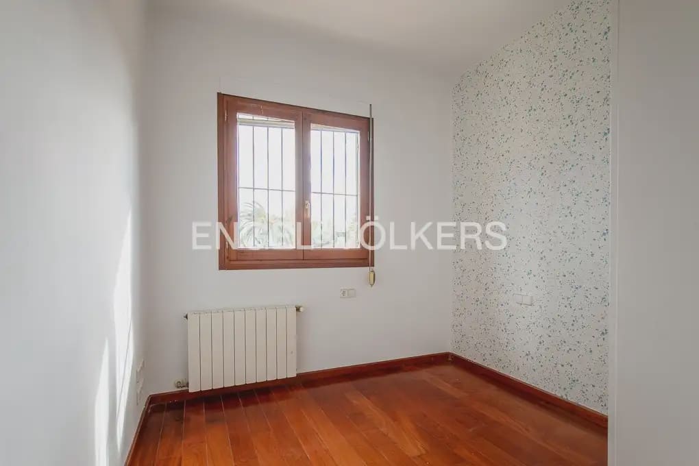 4 soveværelse Villa til leje i L'Eliana med swimmingpool garage - € 2.300 (Ref: 9971654)
