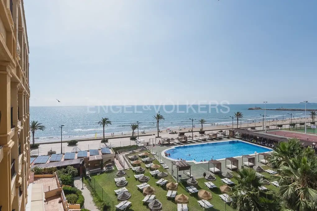 2 bedroom Flat for rent in Alboraya / Alboraia with pool - € 1,600 (Ref: 9972213)