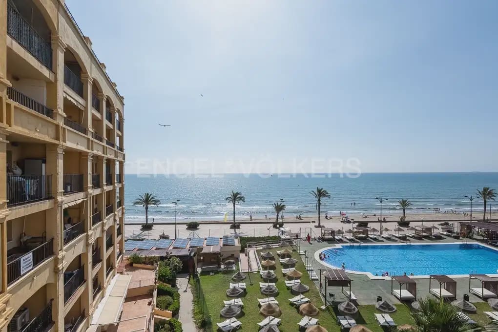 2 bedroom Flat for rent in Alboraya / Alboraia with pool - € 1,600 (Ref: 9972213)