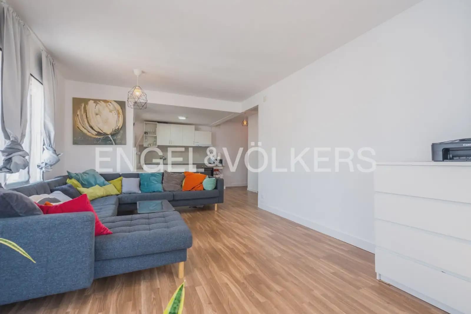 4 bedroom Flat for rent in Sagunto / Sagunt - € 1,250 (Ref: 9972214)