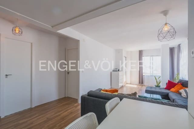 4 slaapkamer Flat te huur in Sagunto / Sagunt - € 1.250 (Ref: 9972214)