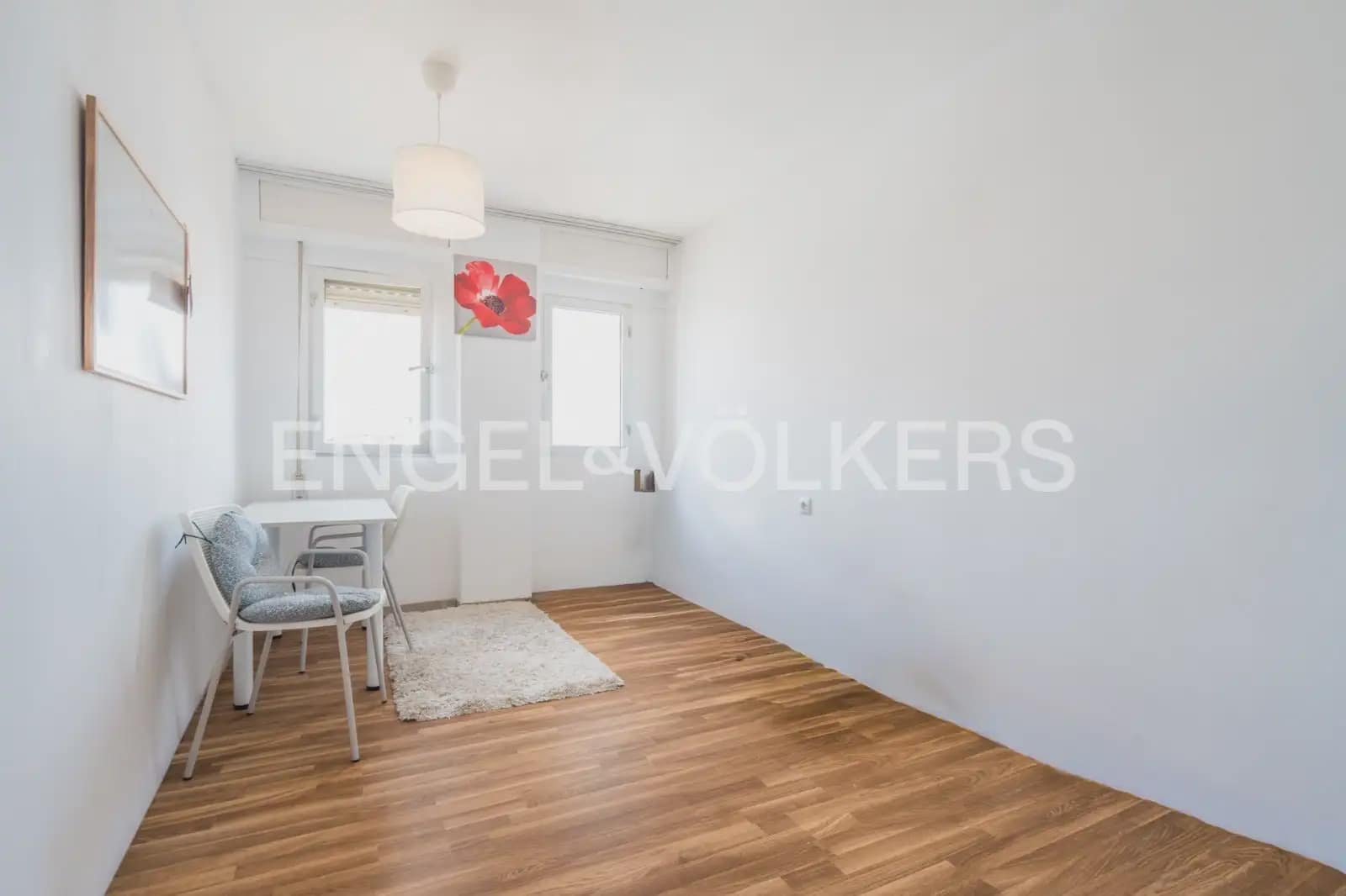 4 bedroom Flat for rent in Sagunto / Sagunt - € 1,250 (Ref: 9972214)