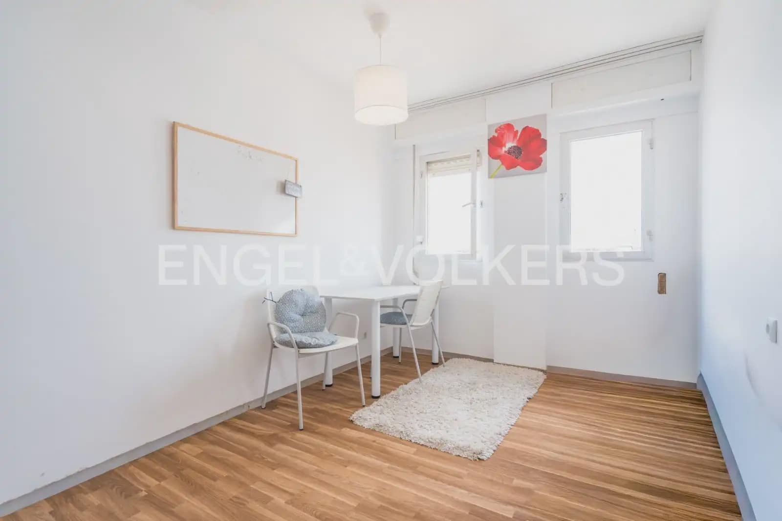 4 bedroom Flat for rent in Sagunto / Sagunt - € 1,250 (Ref: 9972214)