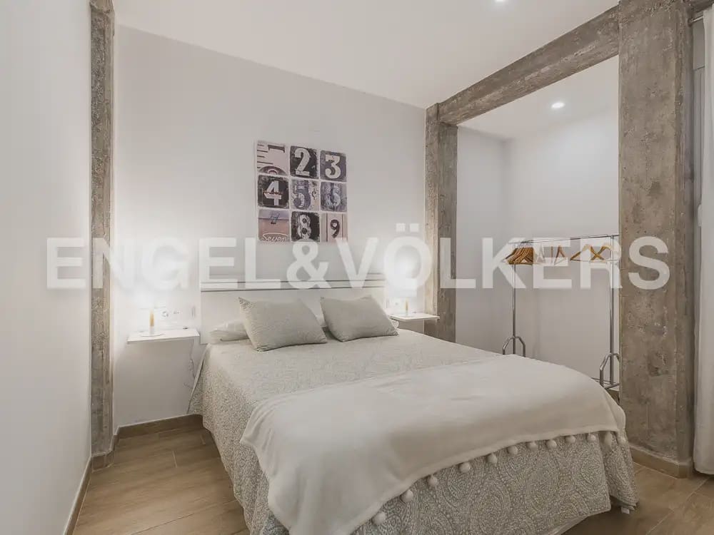 4 camera da letto Appartamento da affittare in Valencia citta con garage - 2.100 € (Rif: 9972325)
