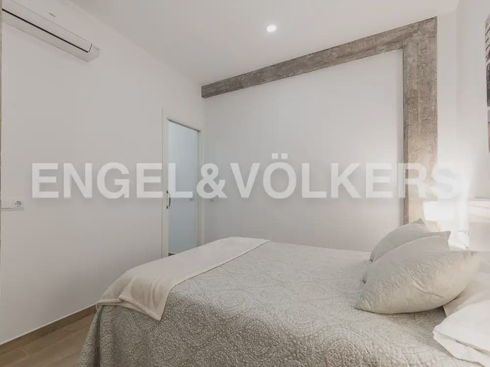 4 camera da letto Appartamento da affittare in Valencia citta con garage - 2.100 € (Rif: 9972325)
