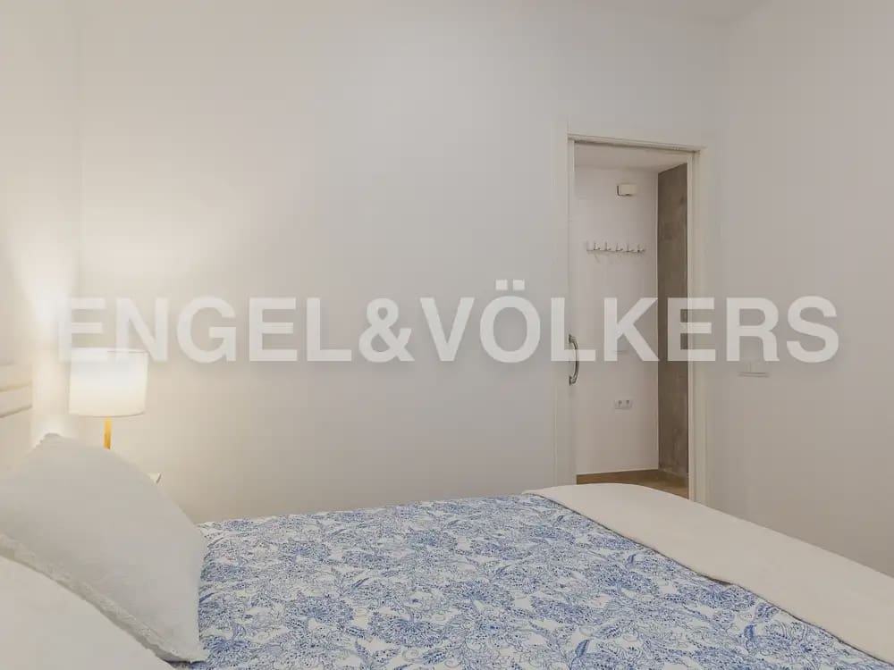 4 camera da letto Appartamento da affittare in Valencia citta con garage - 2.100 € (Rif: 9972325)