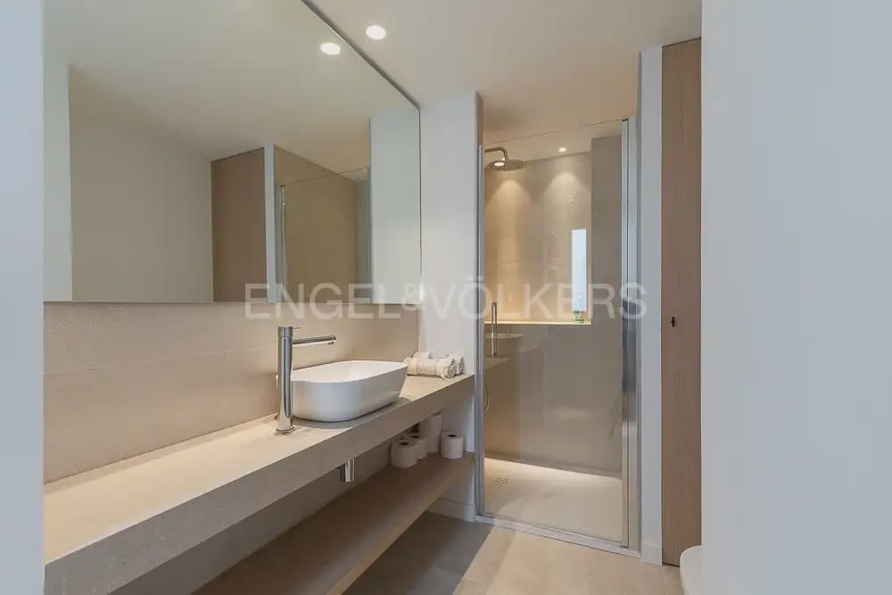 3 camera da letto Appartamento da affittare in Valencia citta con garage - 1.600 € (Rif: 9972326)