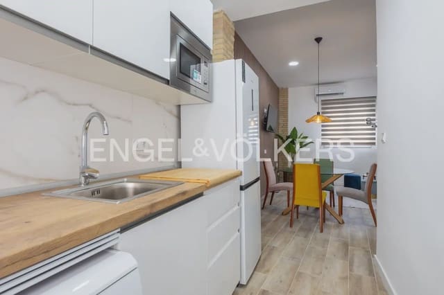 3 soveværelse Lejlighed til leje i La Malva-Rosa, Valencia by - € 1.300 (Ref: 9973748)