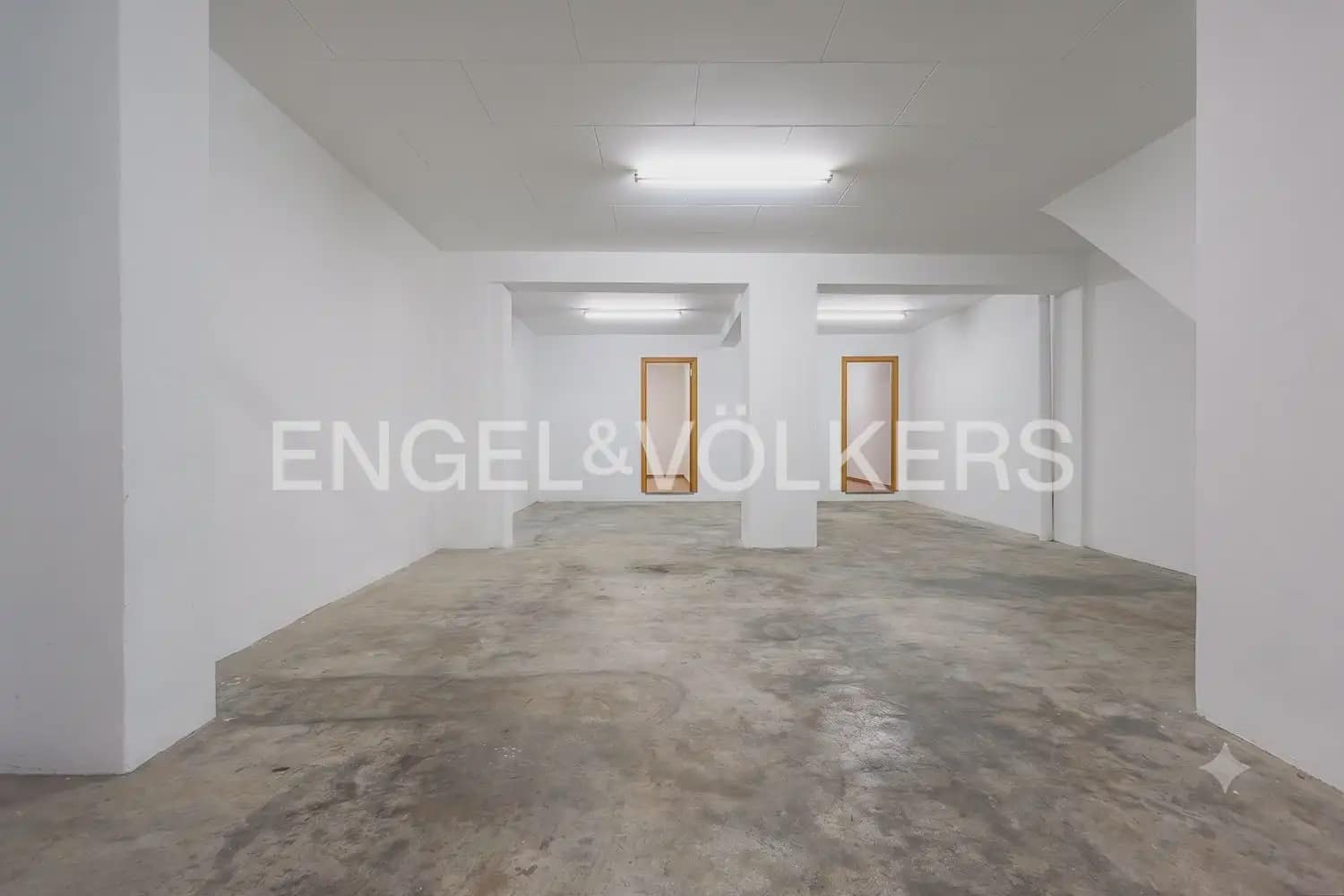 5 slaapkamer Huis te koop in Carcaixent met garage - € 340.000 (Ref: 9973750)