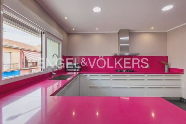 5 sovrum Hus till salu i Carcaixent med garage - 340 000 € (Ref: 9973750)