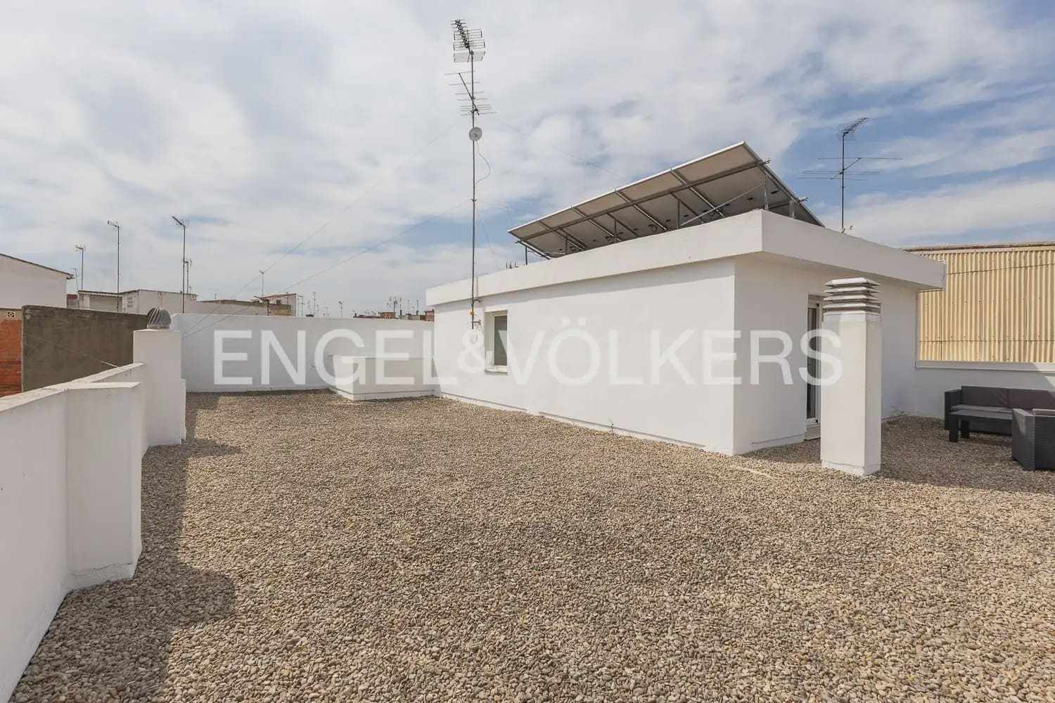 5 slaapkamer Huis te koop in Carcaixent met garage - € 340.000 (Ref: 9973750)