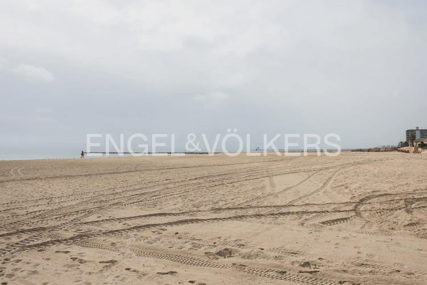 4 bedroom Villa for sale in Cullera with garage - € 700,000 (Ref: 9973751)