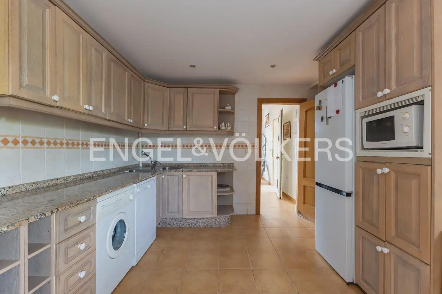 4 bedroom Villa for sale in Cullera with garage - € 700,000 (Ref: 9973751)