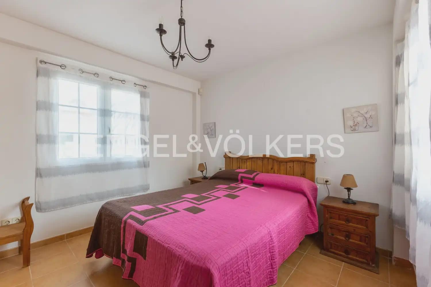 4 bedroom Villa for sale in Cullera with garage - € 700,000 (Ref: 9973751)