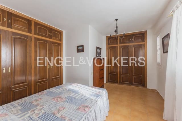 4 slaapkamer Villa te koop in La Vega - Marenyet, Cullera met garage - € 700.000 (Ref: 9973751)